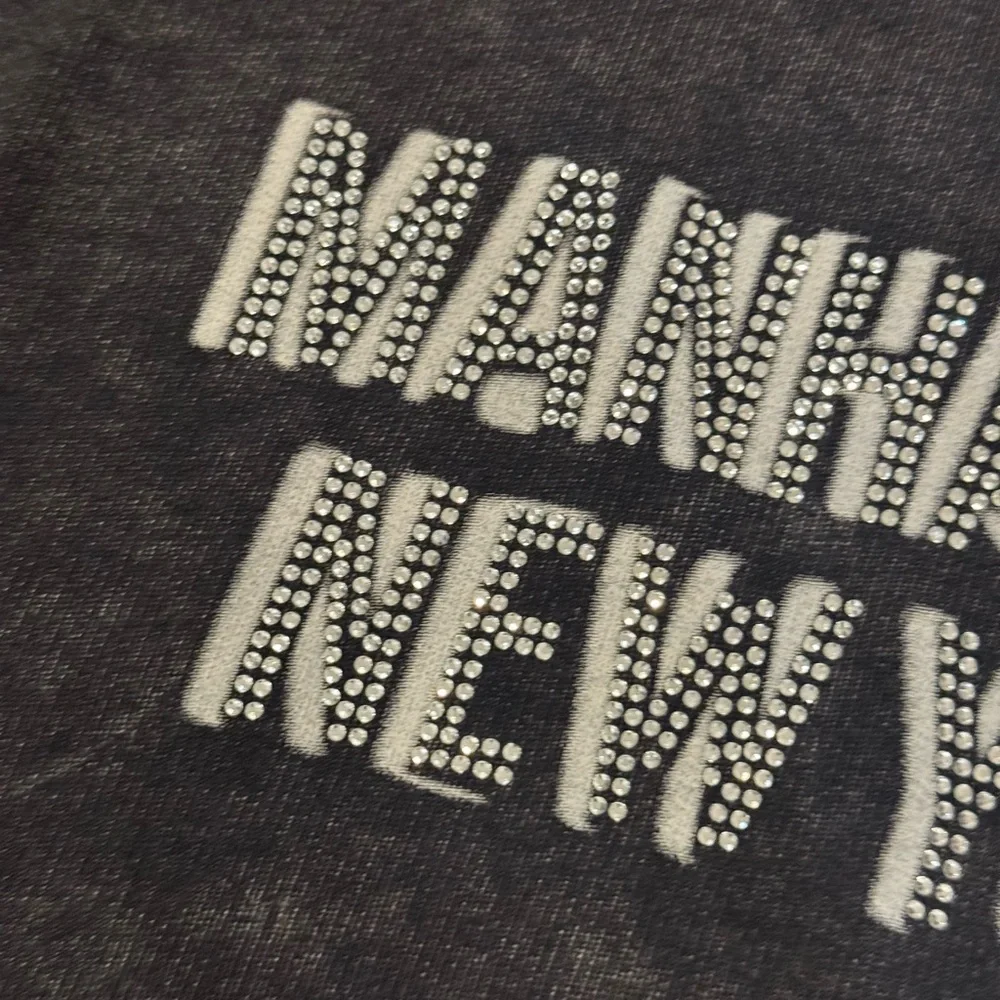 Manhattan New York sweatshirt - Picture 2 of 3